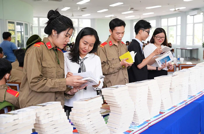 Khai mạc tuần lễ sách và văn hóa đọc Việt Nam năm 2024
